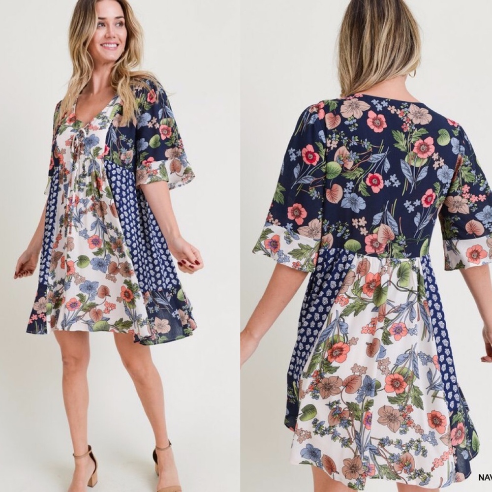 CYNDY Floral Print Dress - Navy mix - Picture 1 of 3